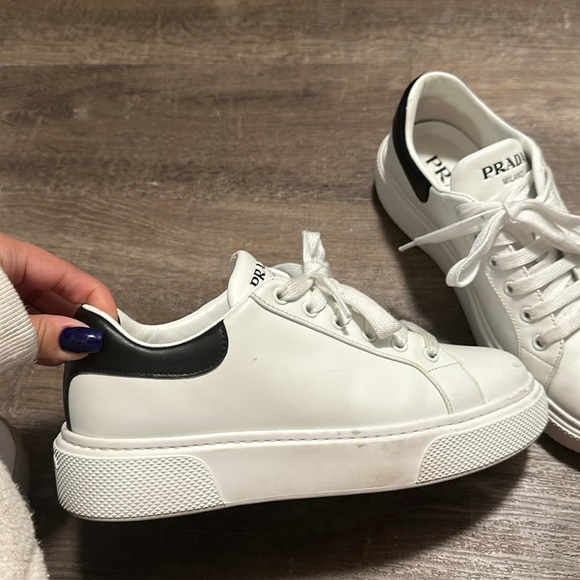 Prada Women’s sneaker - Picture 2 of 5